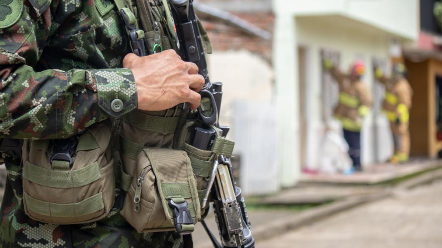 Militar colombiano en el departamento de Valle del Cauca (Colombia).