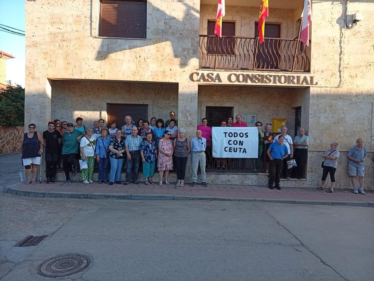 Concentración por Ceuta en Revellinos 2