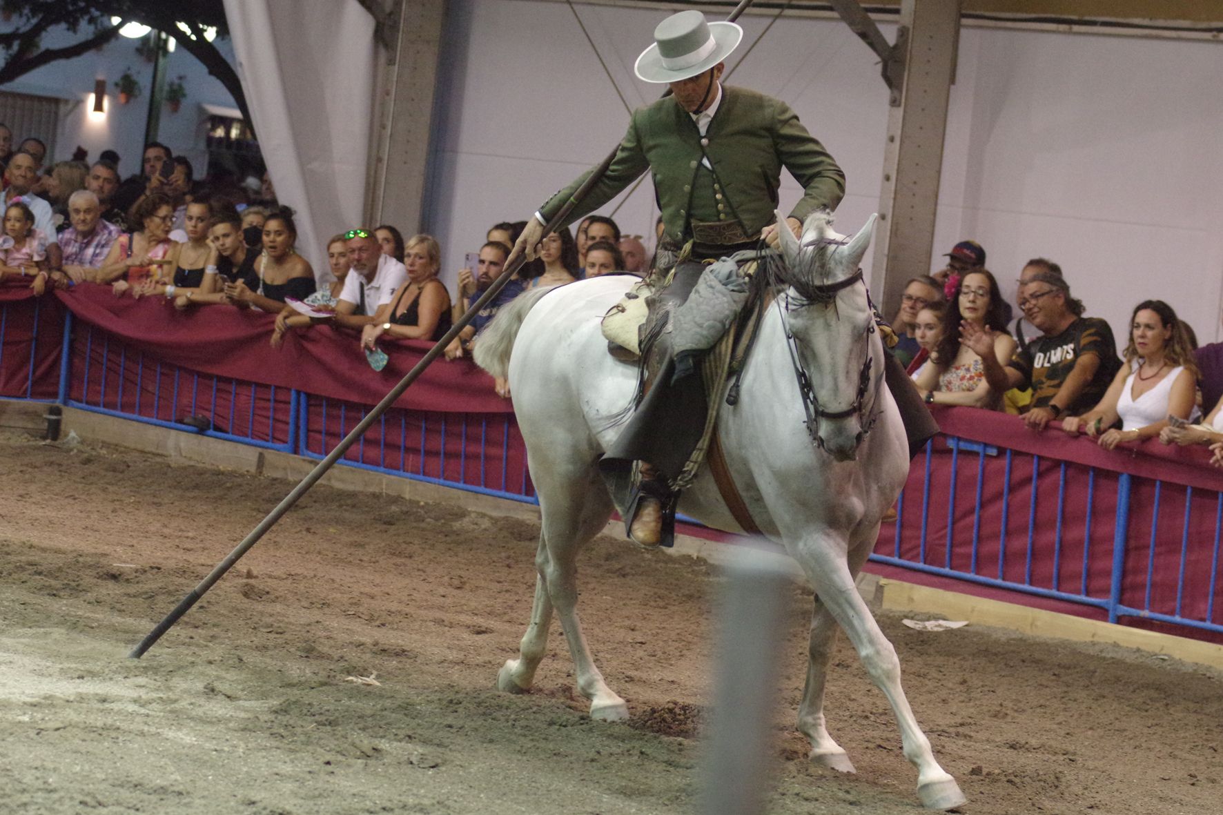 Exhibición ecuestre en el Real de la Feria de Málaga 2022