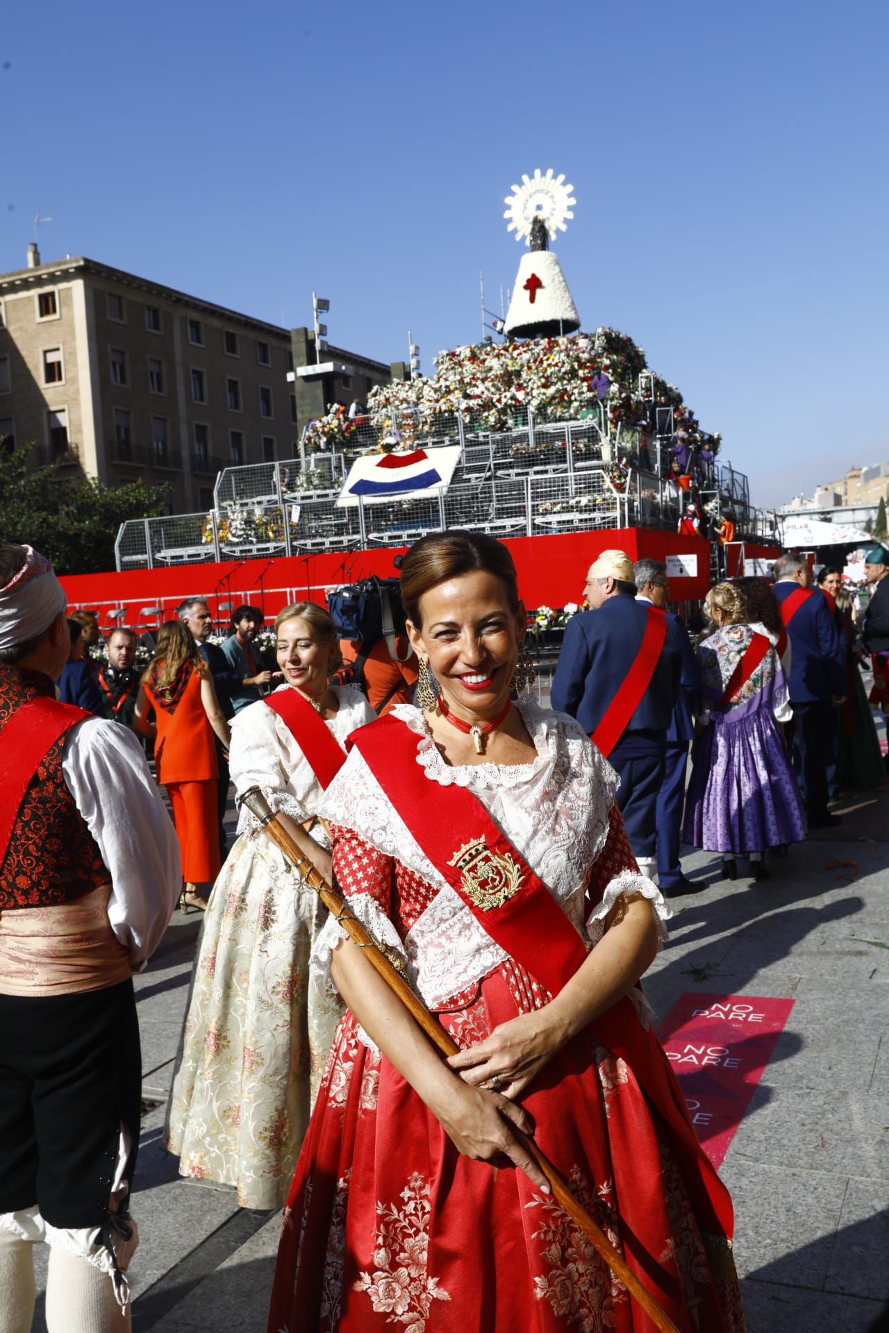 En imágenes | La Ofrenda de Flores a la Virgen del Pilar 2023 (I)