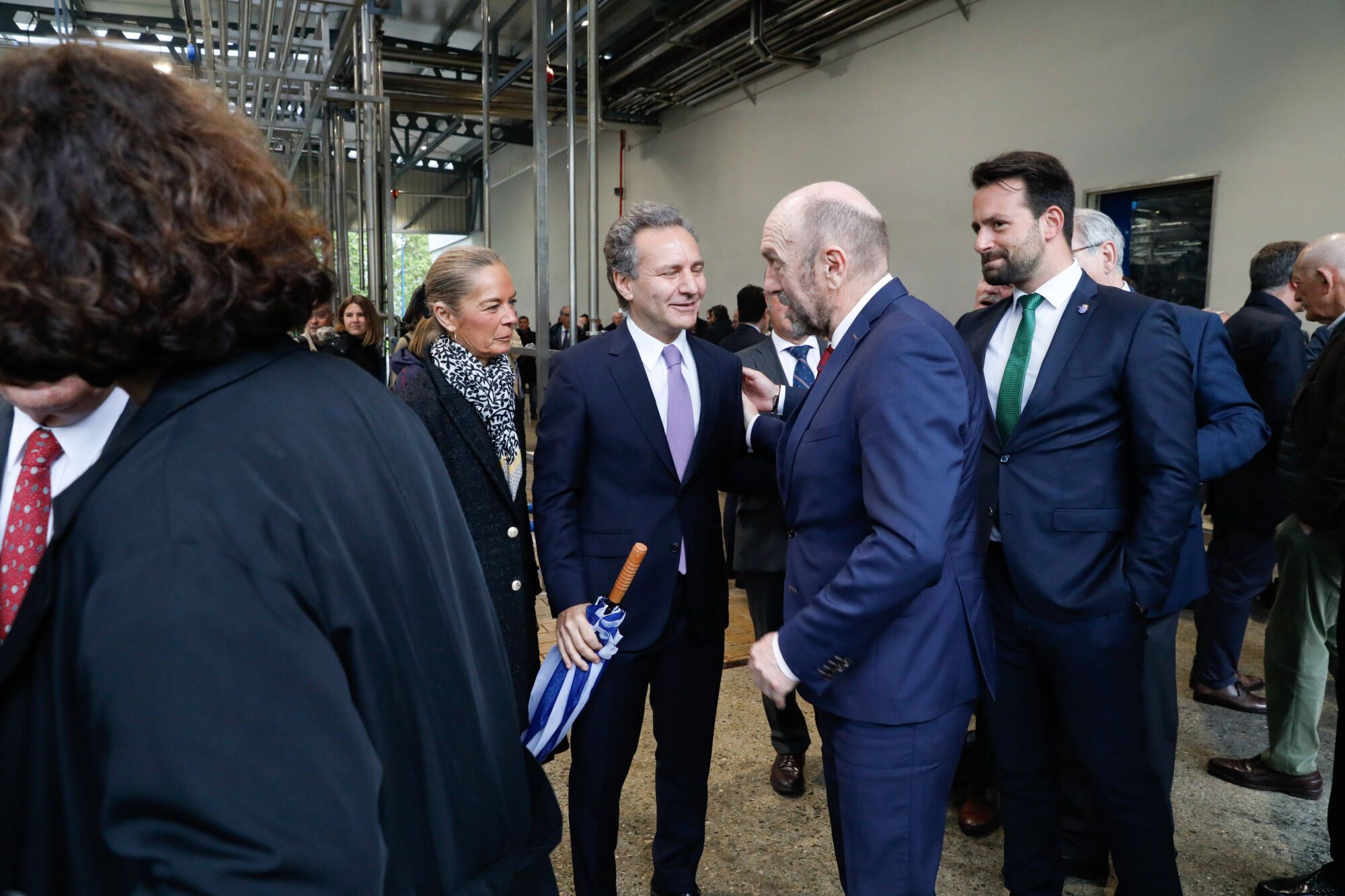 EN IMÁGENES: Inauguración de la nueva planta de Reny Picot en Anleo (Navia)