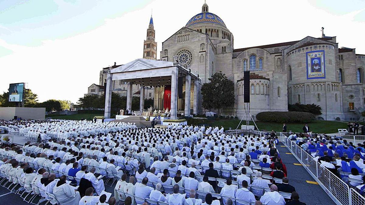 Misa por la canonización de Junípero Serra, en Washington, en septiembre de 2015. | REUTERS