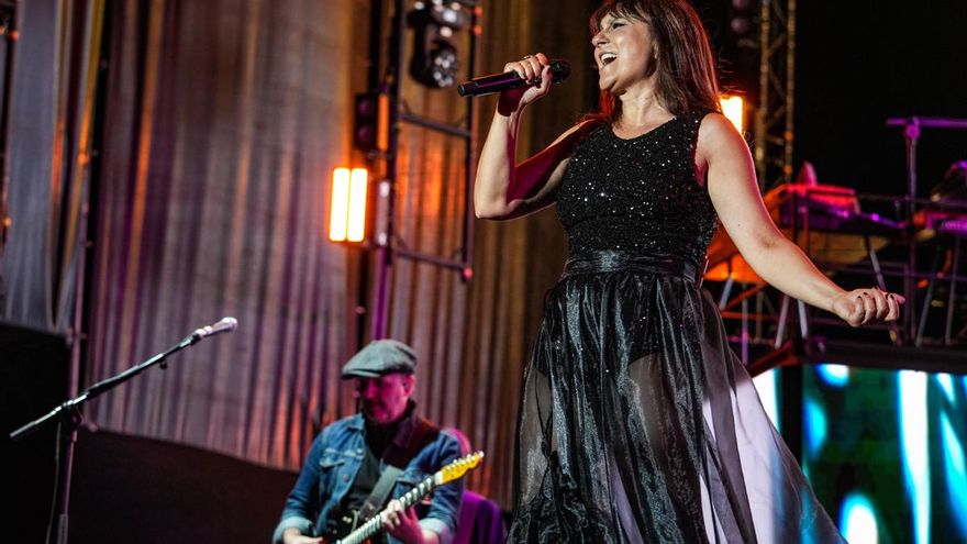 Fotogalería | Así fue la noche sublime de Amaral en la Alcazaba de Badajoz