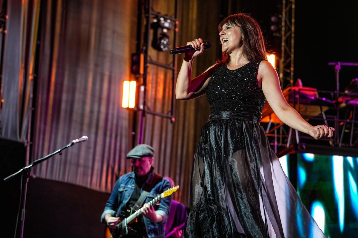 Fotogalería | Así fue la noche sublime de Amaral en la Alcazaba de Badajoz