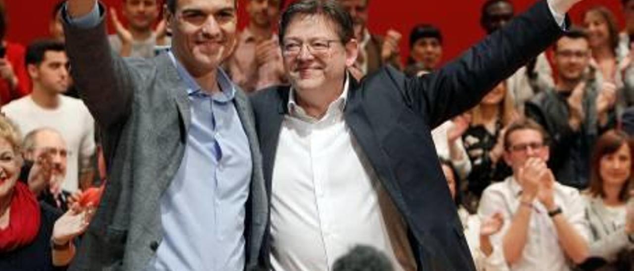 Pedro Sánchez y Ximo Puig en un mitin de la última campaña.