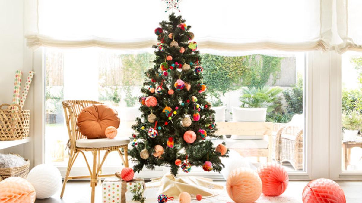 Navidad boho: árbol con pompones