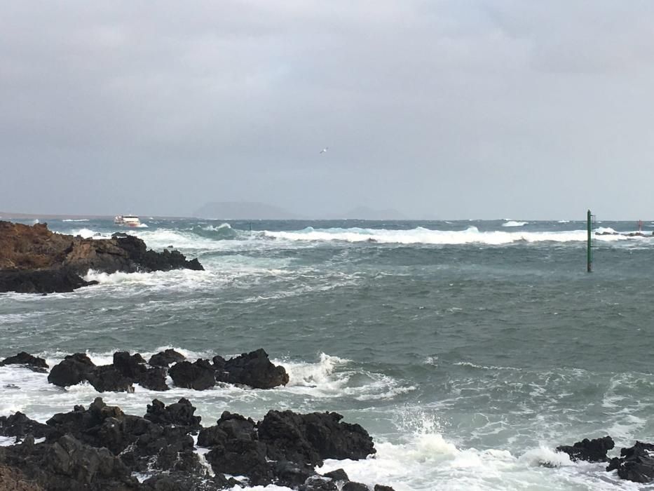 Aviso amarillo en Lanzarote por viento y oleaje