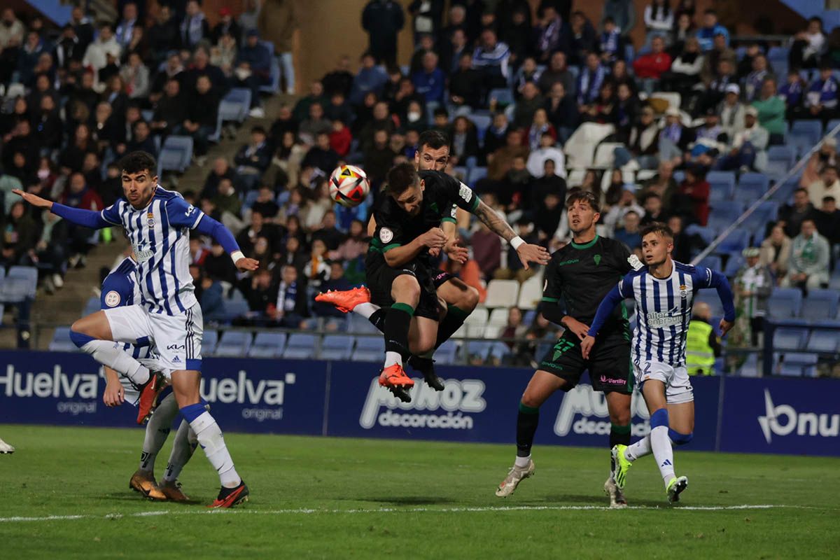 Recreativo de Huelva - Córdoba CF: las imágenes del partido en el Colombino