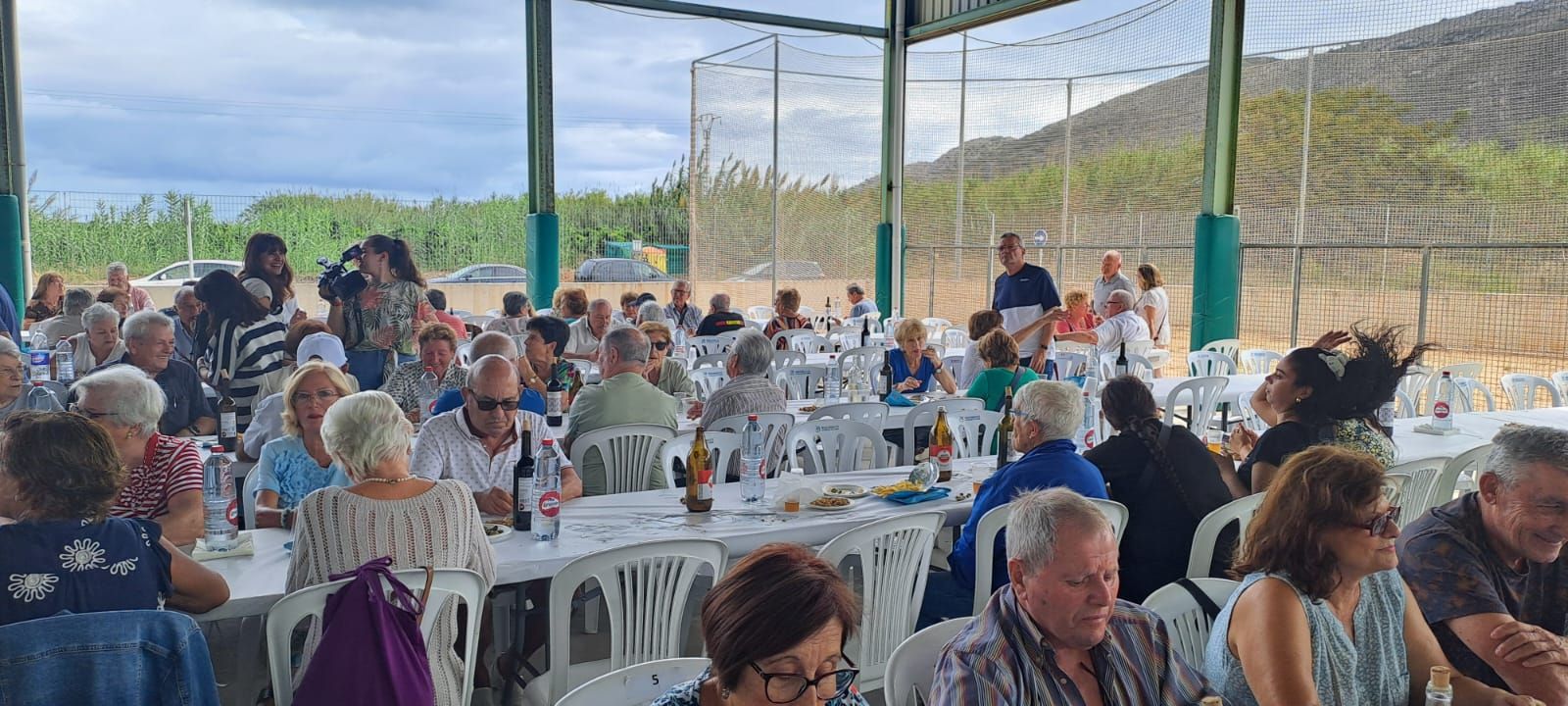 Paella de la Gent Gran en las fiestas de Tavernes de la Valldigna