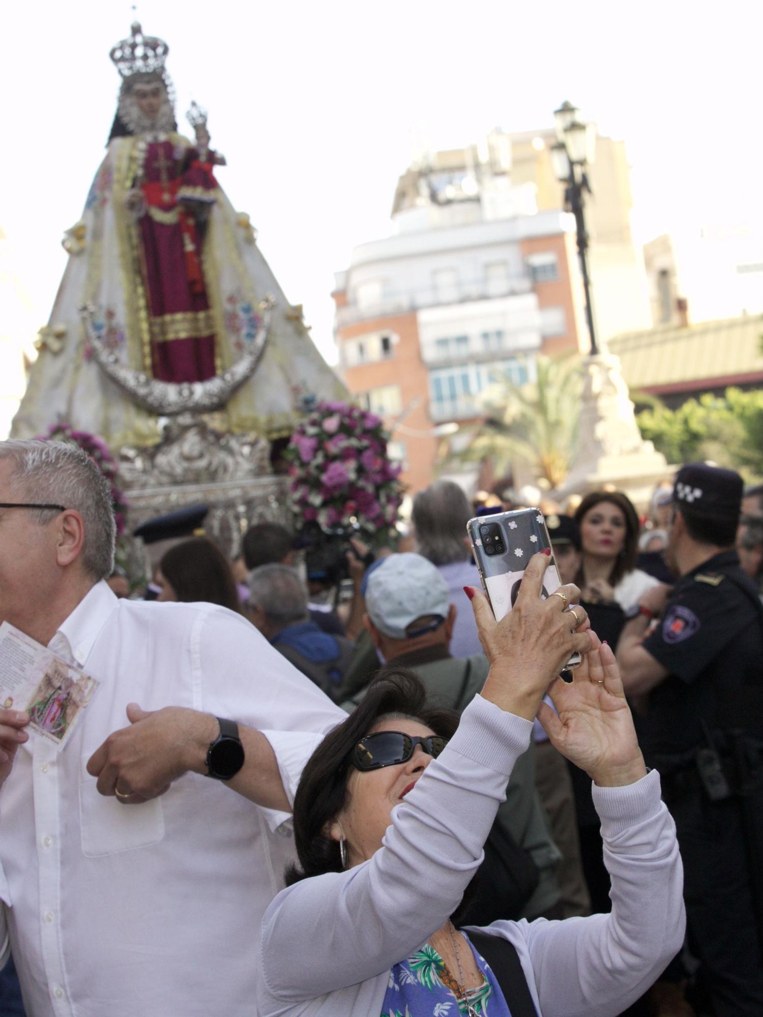 Las imágenes del regreso en romería de la Fuensanta a su santuario