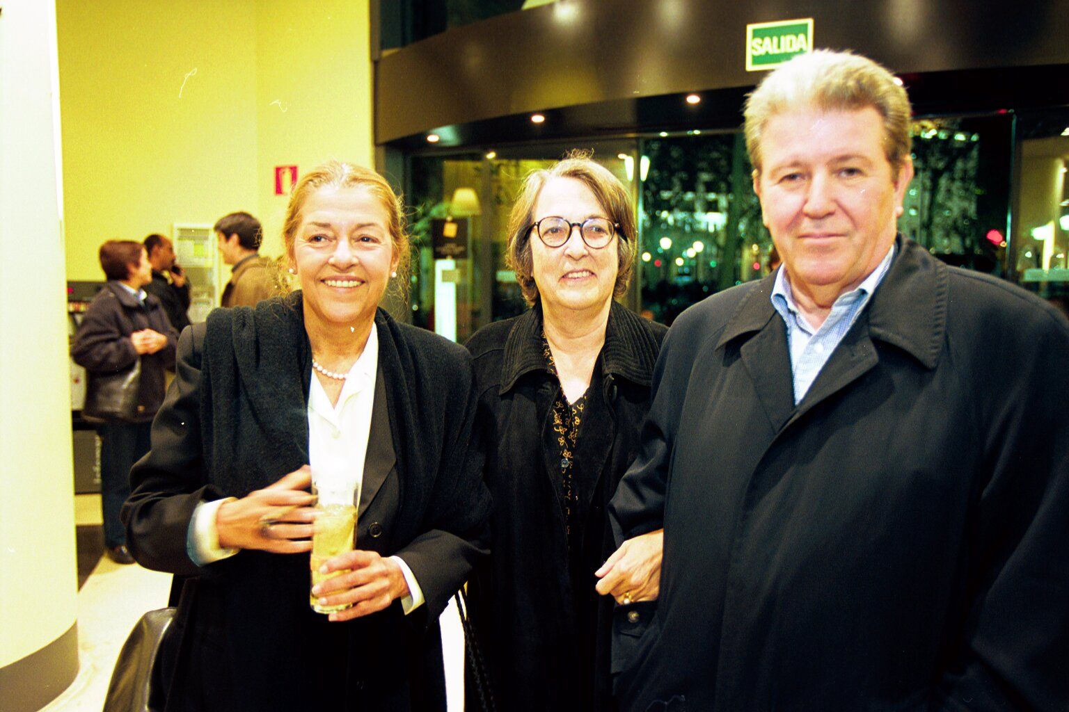 Los editores Beatriz de Moura, Esther Tusquets y Jorge Herralde.