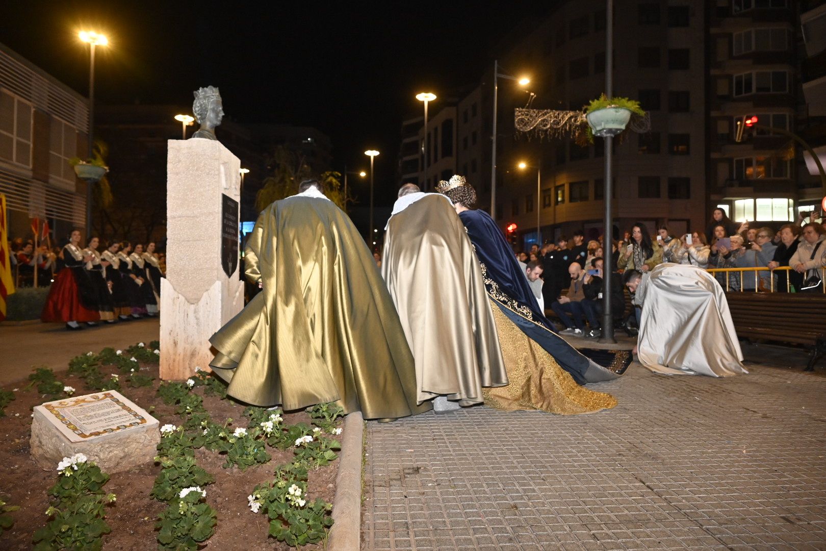 Homenaje a Na Violant d'Hongria