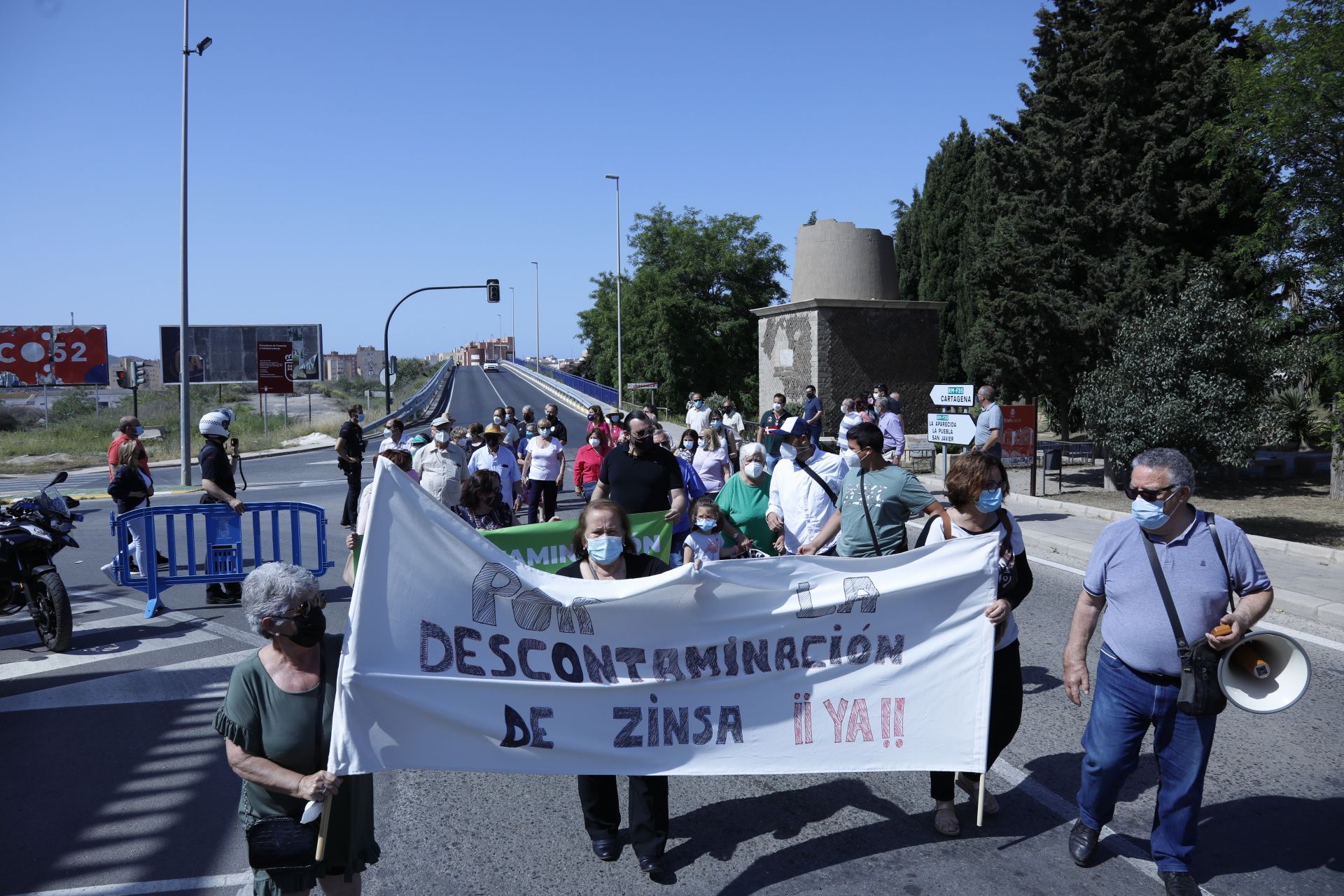 Protesta en Torreciega por la descontaminación del suelo