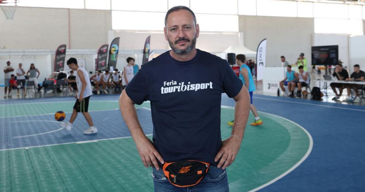 Juanan Molina Colomar es el organizador de la Expo Touribisport.