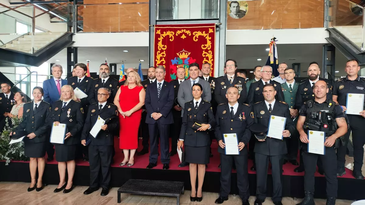 Orihuela licita el acto de premios de la Policía Local por 17.000 euros
