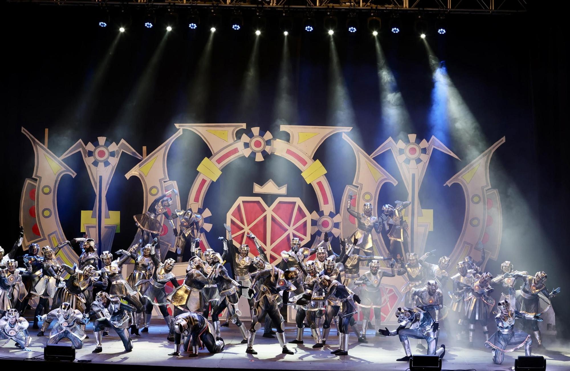 Las mejores imágenes de la gran final del XXXVII Certamen Artístico modalidad Adulta