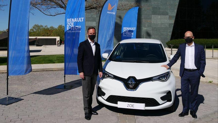 Renault y Naturgy sellan un pacto por la electromovilidad