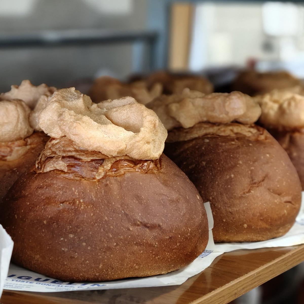 Las monas de Pascua del Forn Miguelín de Alberic.