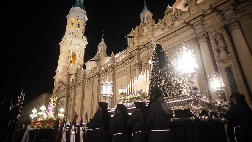 En imágenes | Procesiones del Miércoles Santo en Zaragoza