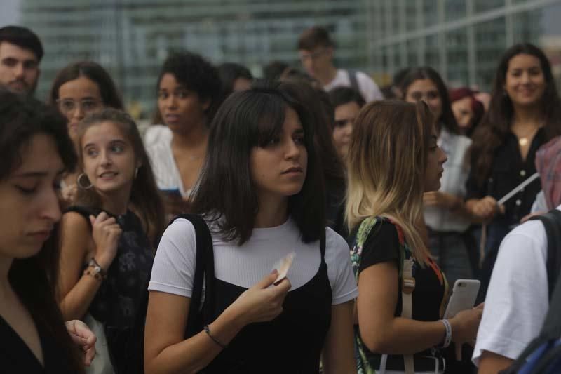 Decenas de alicantinos en el casting de OT en València