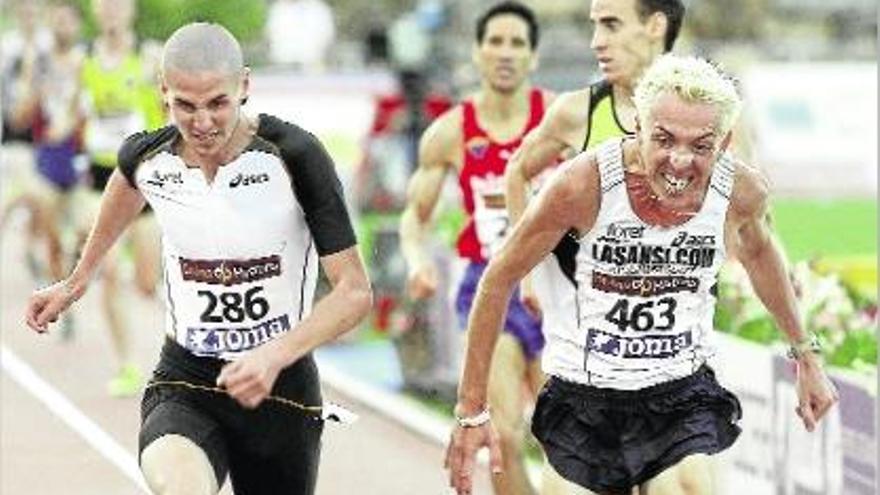 Àngel Mullera i Josep Lluís Blanco en la final dels 3.000 metres obstacles del Campionat d&#039;Espanya.