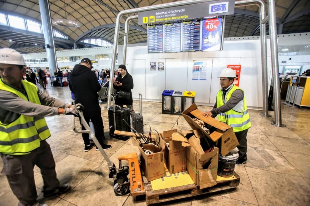 El temporal obliga a cerrar el tráfico aéreo en el aeropuerto de Alicante-Elche