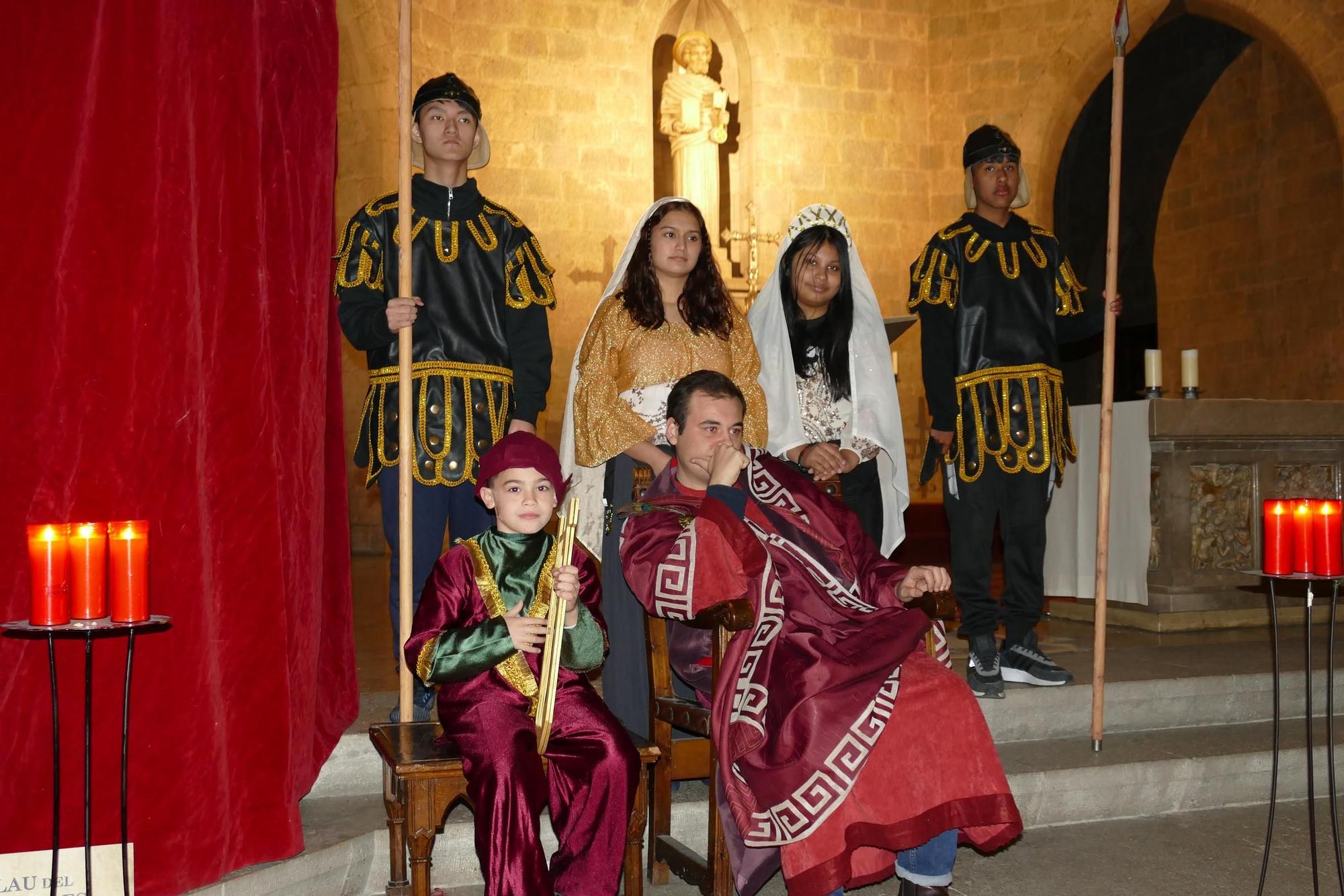 Èxit d'assistència al Pessebre Vivent de l'Església de Sant Pere de Figueres