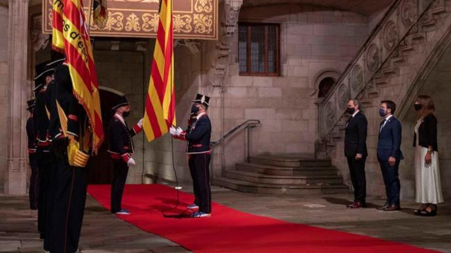 Torra encabeza la ofrenda floral con motivo de la Diada de Cataluña