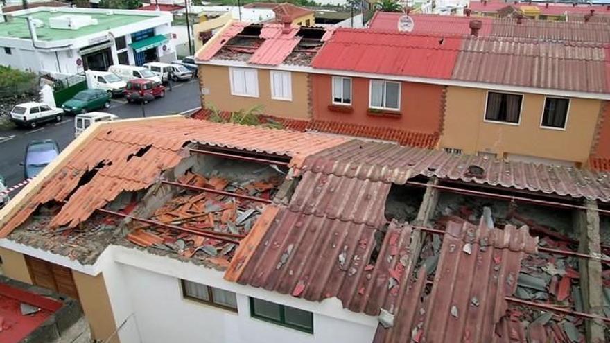 Estado en el que quedaron algunas viviendas tras el paso de &#039;Delta&#039; por Tenerife.