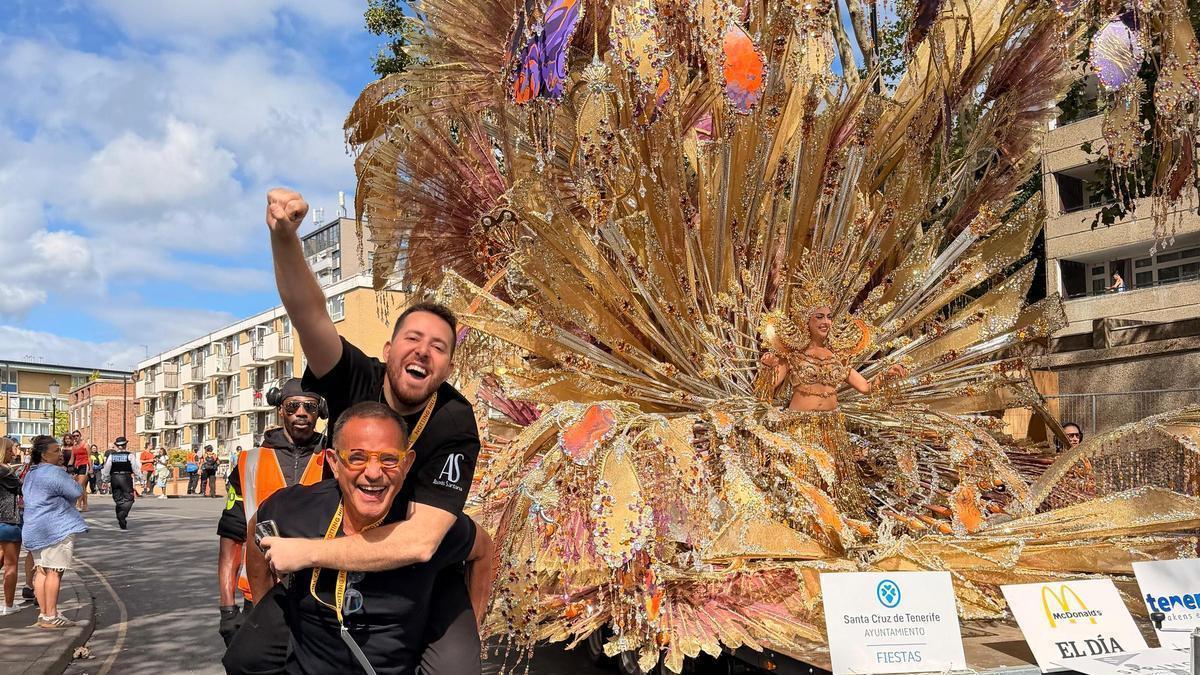 La reina del Carnaval de Santa Cruz de Tenerife, en Notting Hill.