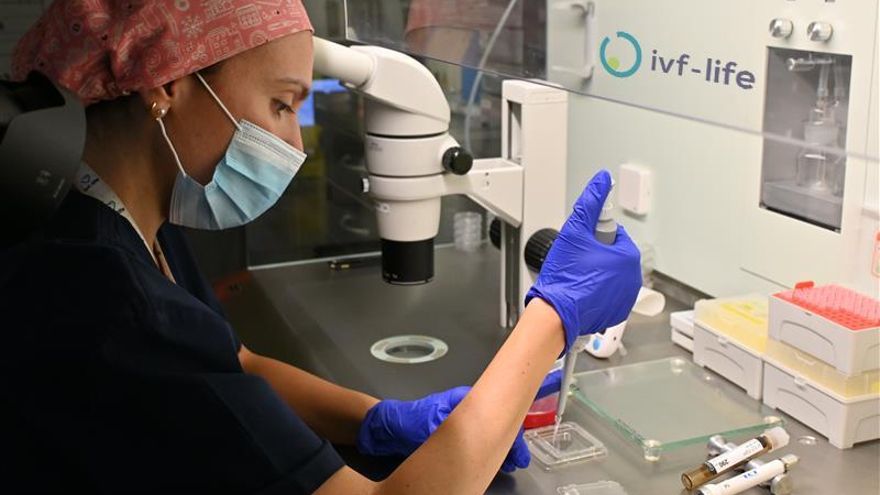 La reproducción asistida reduce el riesgo de contagio de VIH a la descendencia