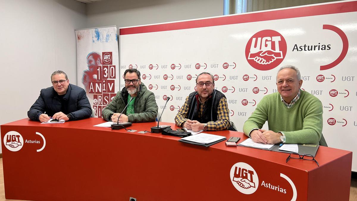 Pompeyo Alegre, Jorge Álvarez, Pedro Sánchez y Manuel Losas, durante la rueda de prensa.