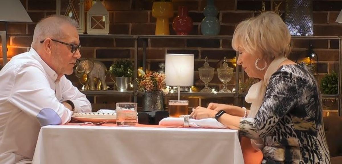Jose María y Loli cenan en 'First Dates'