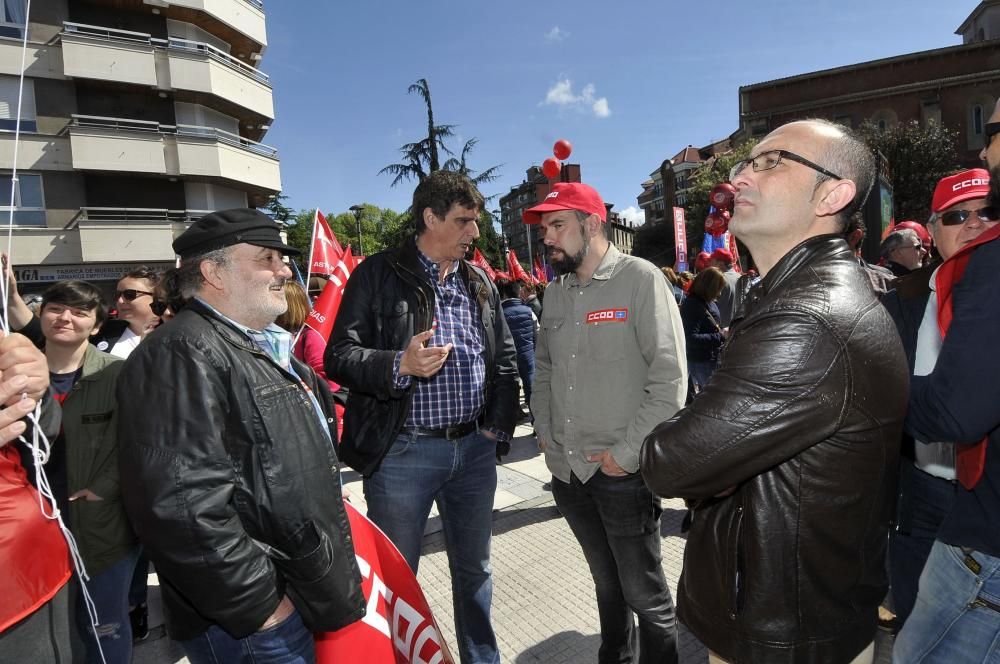 1 de mayo: Miles de personas se manifiestan en Asturias para reivindicar mejoras laborales