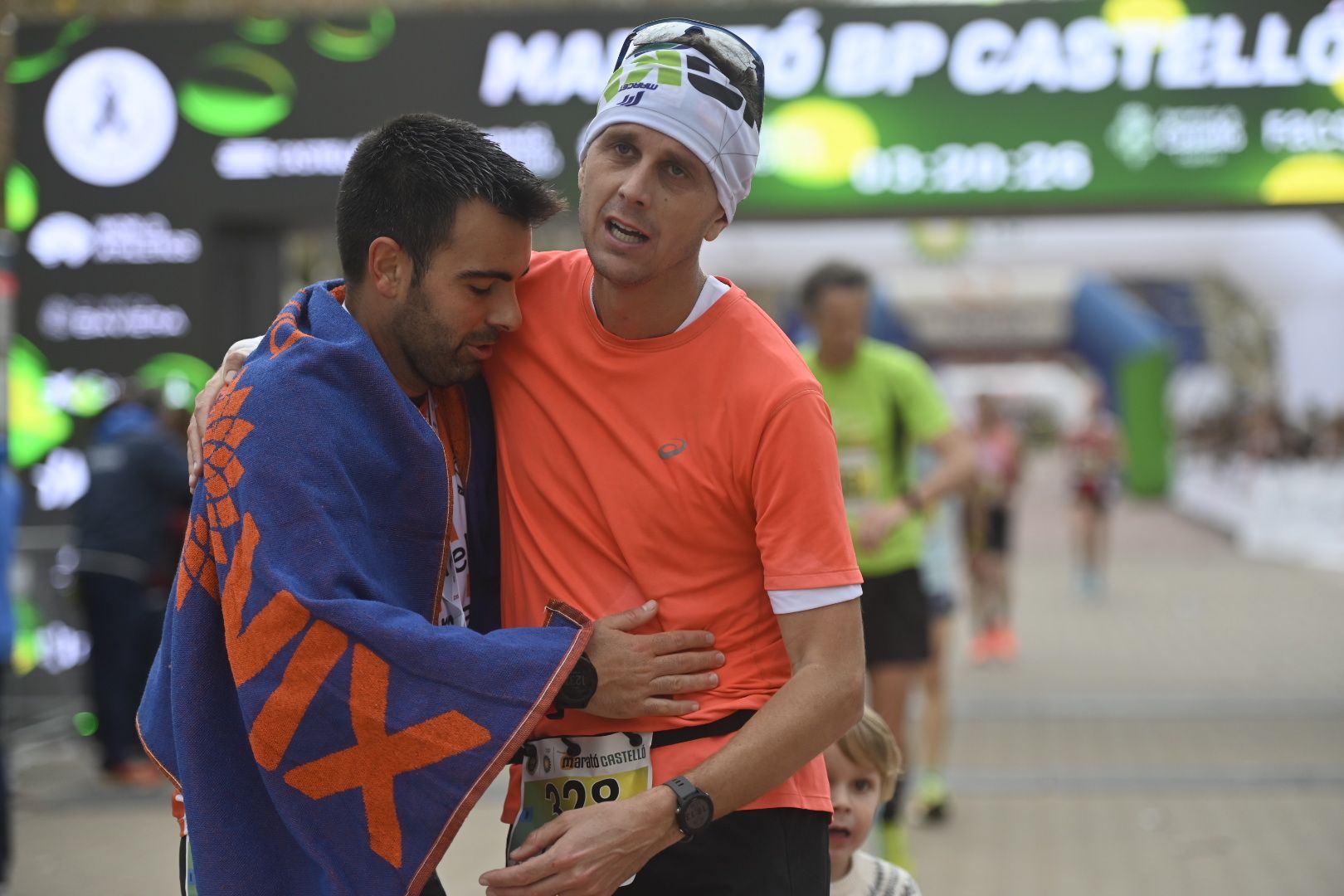 Búscate en las fotos: Las mejores imágenes del Marató bp y el 10K Facsa 2024 de Castelló