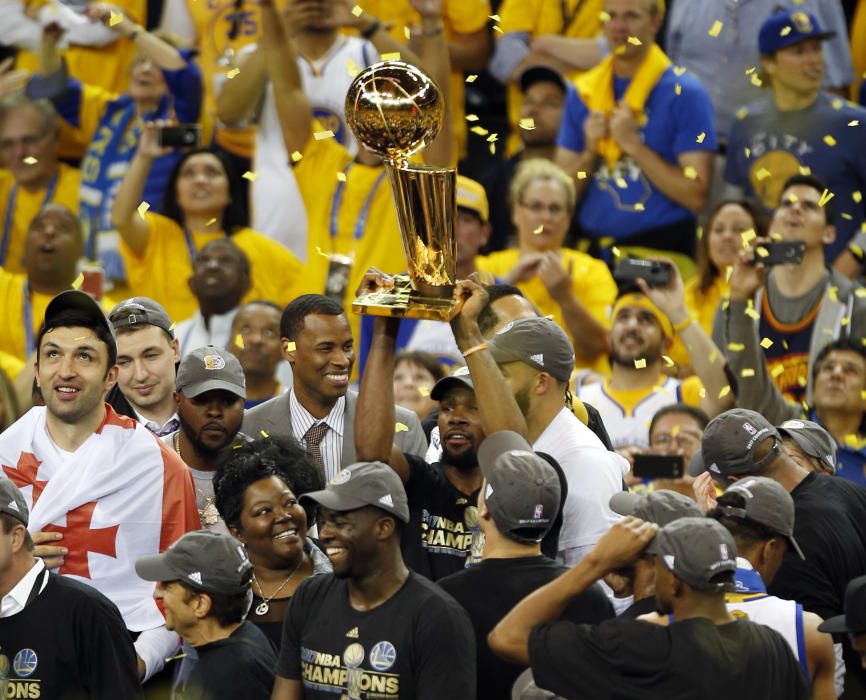 Los Warriors de Kevin Durant, campeones de la NBA