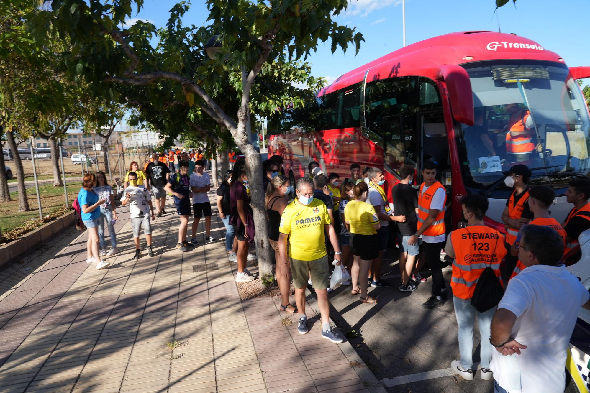 La 'marea grogueta' a por todas en Valencia