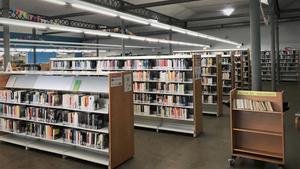 Interior de la Biblioteca Can Casacuberta de Badalona.