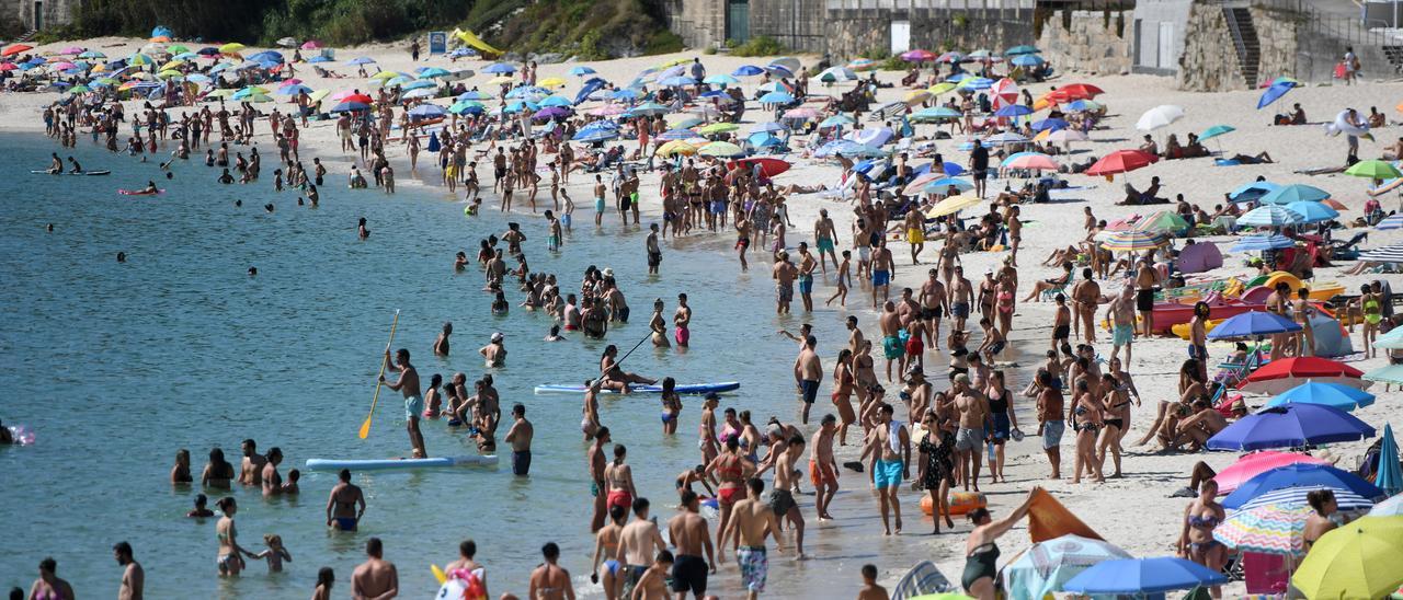 Playa de Areas en Sanxenxo el pasado verano.