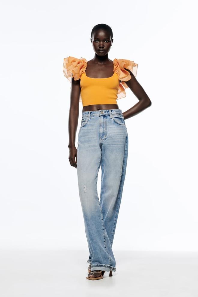 Top naranja de Zara con mangas de organza