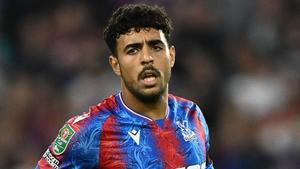 Chadi Riad regresó con el Crystal Palace tras más de cuatro meses de ausencia por una lesión de rodilla