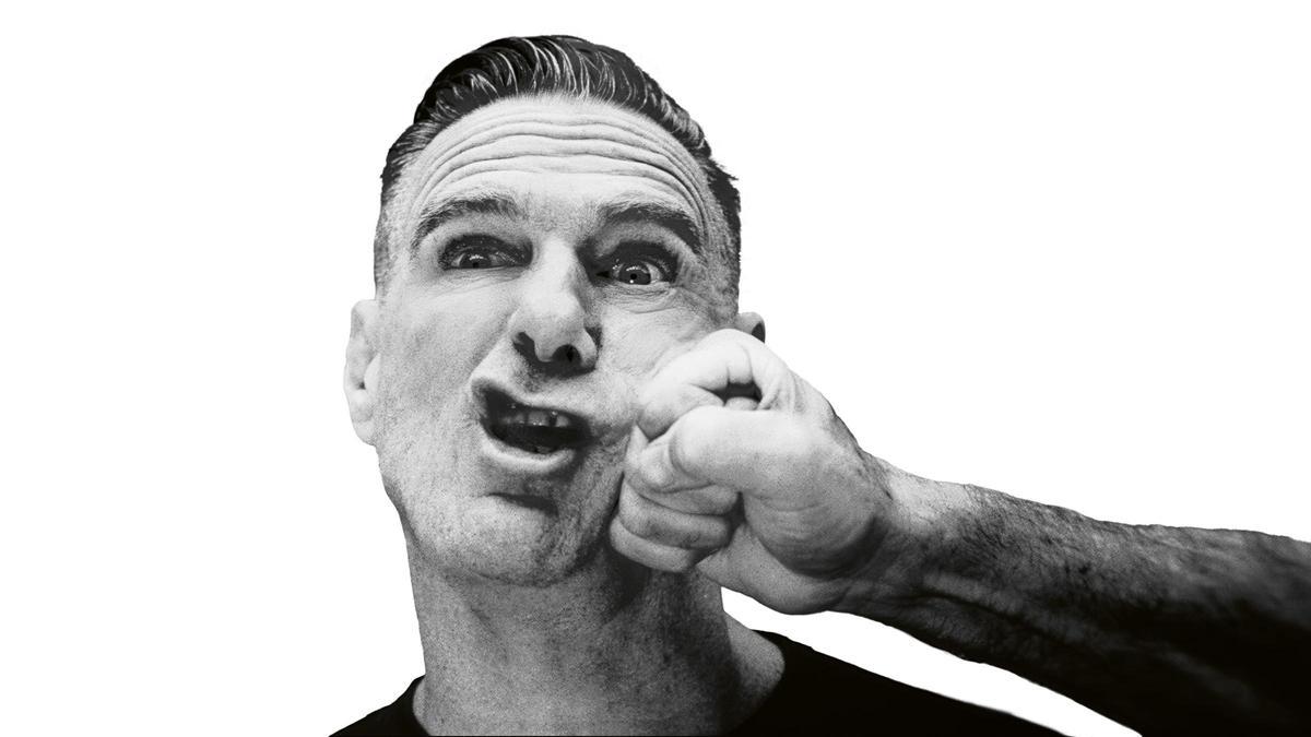 Brian Adams llega al Roig Arena.