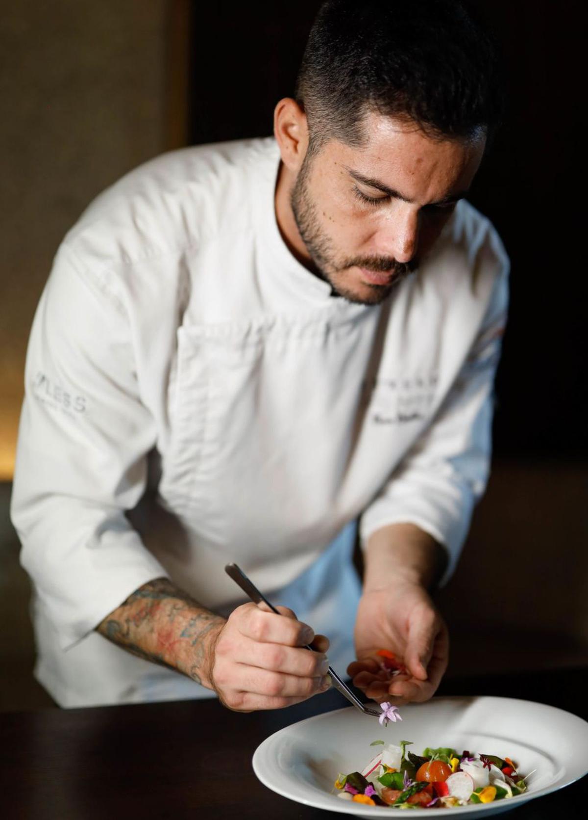 Paco Budia, chef ejecutivo de Etxeko. | SALVA LÓPEZ / MAYMANTA