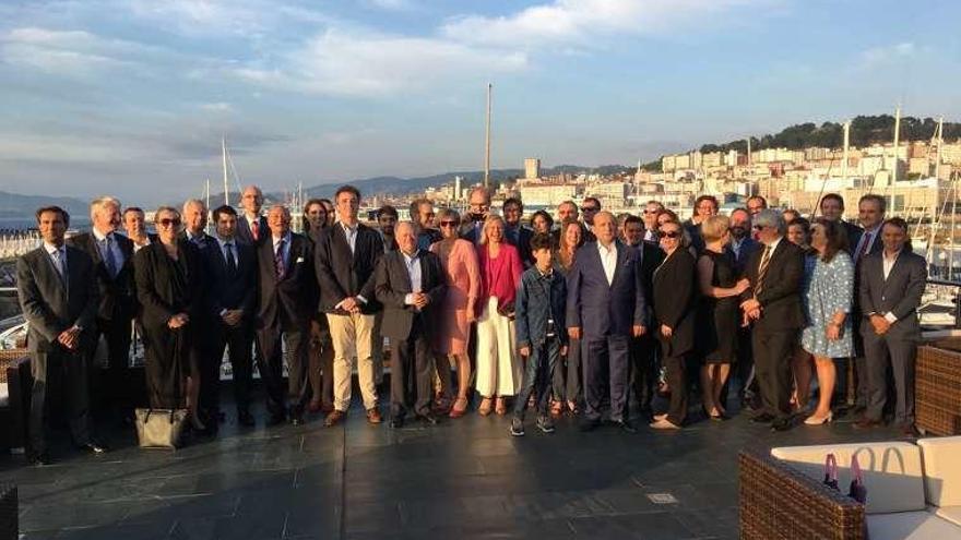 Foto de familia de la delegación de SEA Europe que acudió a Vigo.