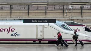 El Rei i Sánchez viatgen amb l’AVE: inauguraran el tram Madrid-Burgos el 21 de juliol