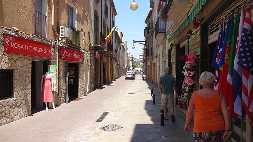 El carrer Major de la Jonquera