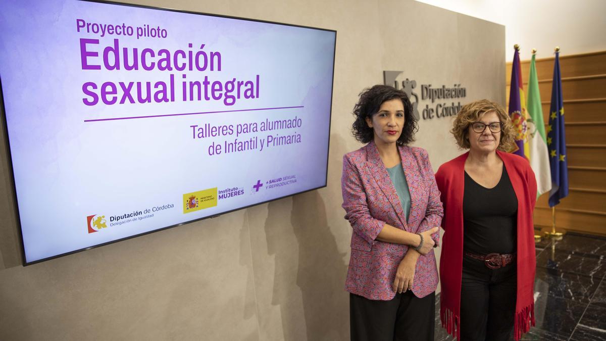 Antonia Morillas y Alba Doblas.