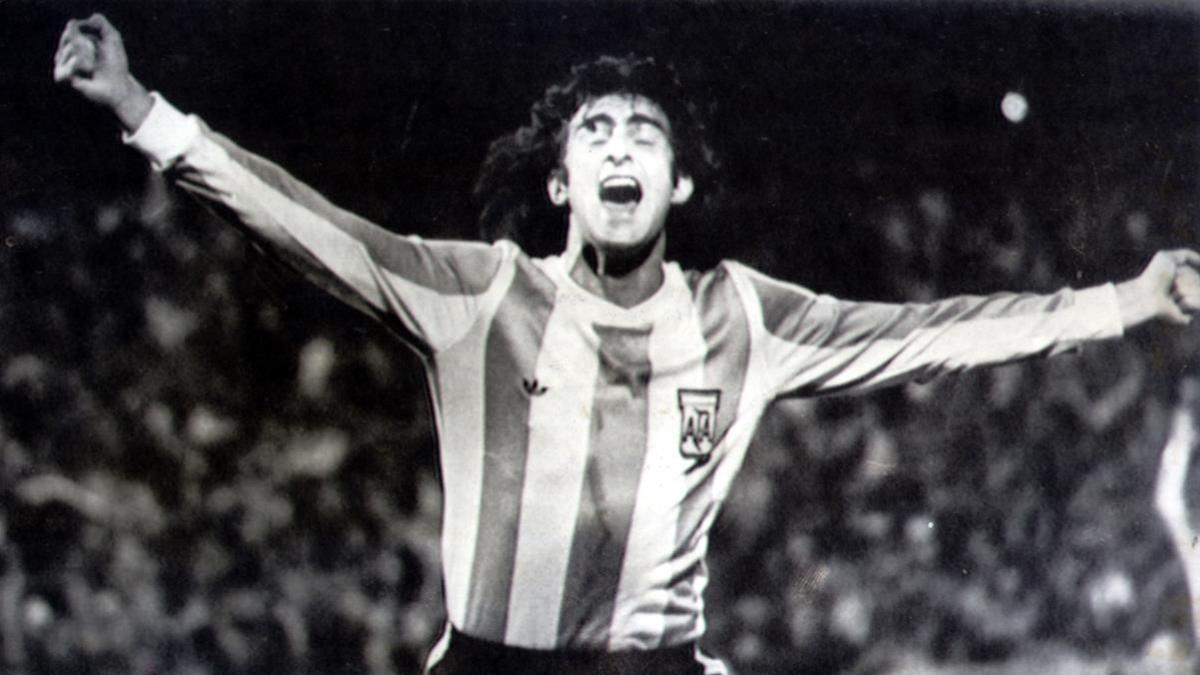 Mario Kempes, con la selección argentina en 1978.