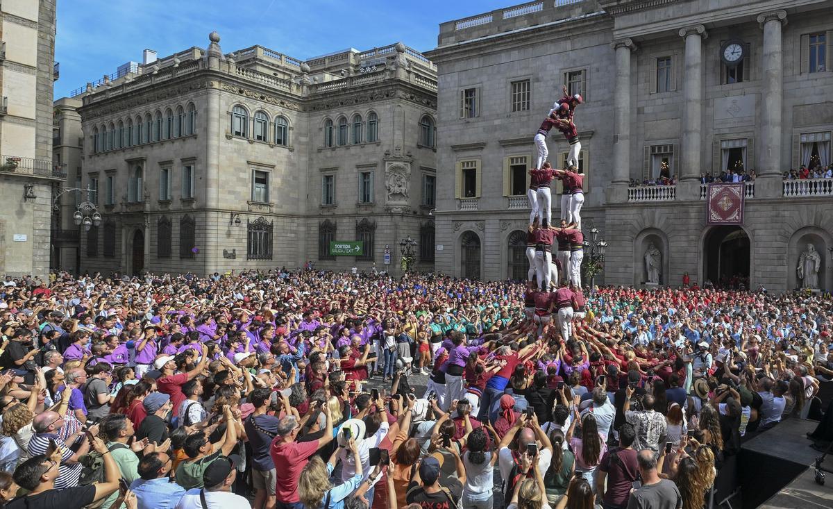 La Diada Castellera de la Mercè reúne las ocho colles de Barcelona