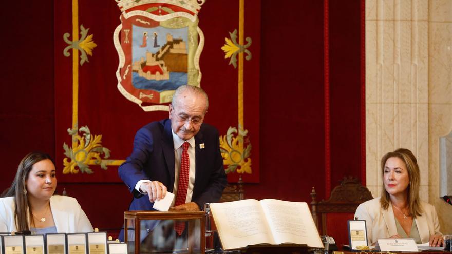La toma de posesión de Francisco de la Torre como alcalde de Málaga, en imágenes